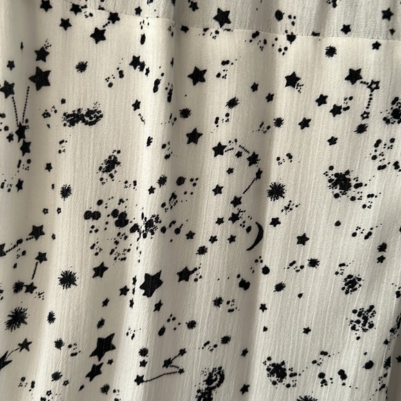 Wrap dress size large - Picture 3 of 3